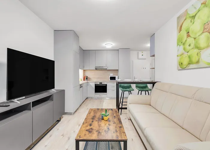 Modern Airport - Bts & Avion Mall Apartamento