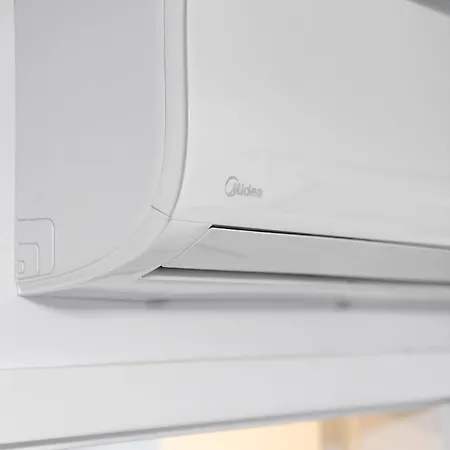 Modern Airport - Bts & Avion Mall